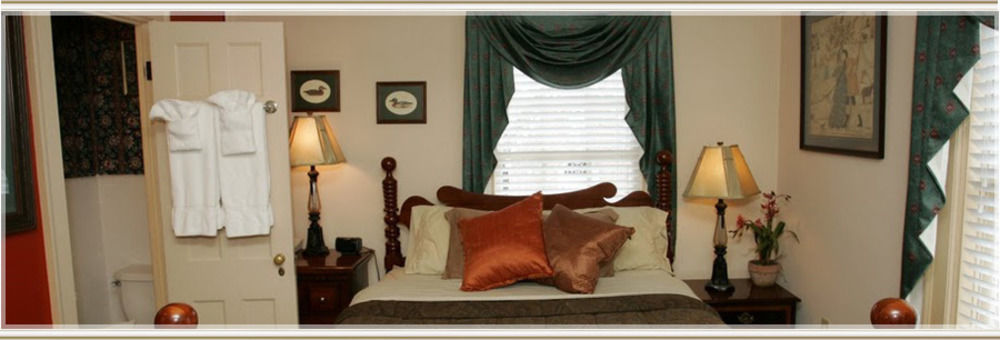 Williamsburg Manor B&B 외부 사진